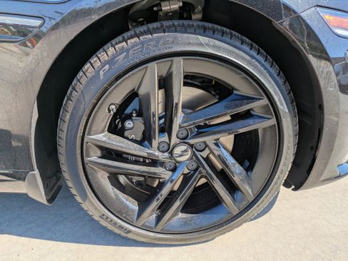 New 2026 Genesis G80 3.5T Prestige image 8