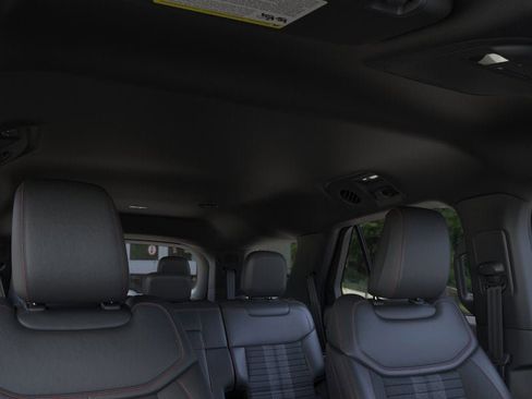 Used 2026 Ford Explorer ST-Line w/ ST-Line Street Pack AWD/4WD image 22