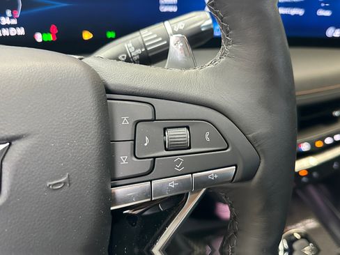 Used 2025 Cadillac CT5 Sport RWD image 29