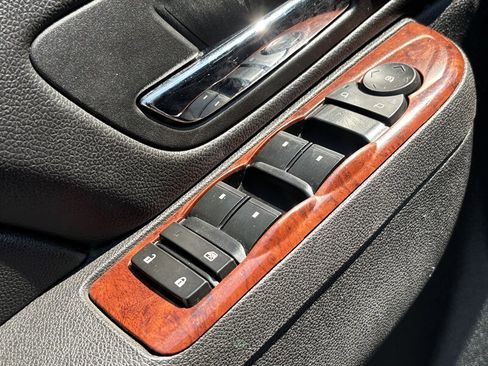 Used 2011 Chevrolet Silverado 3500 LTZ w/ LTZ Plus Package image 11