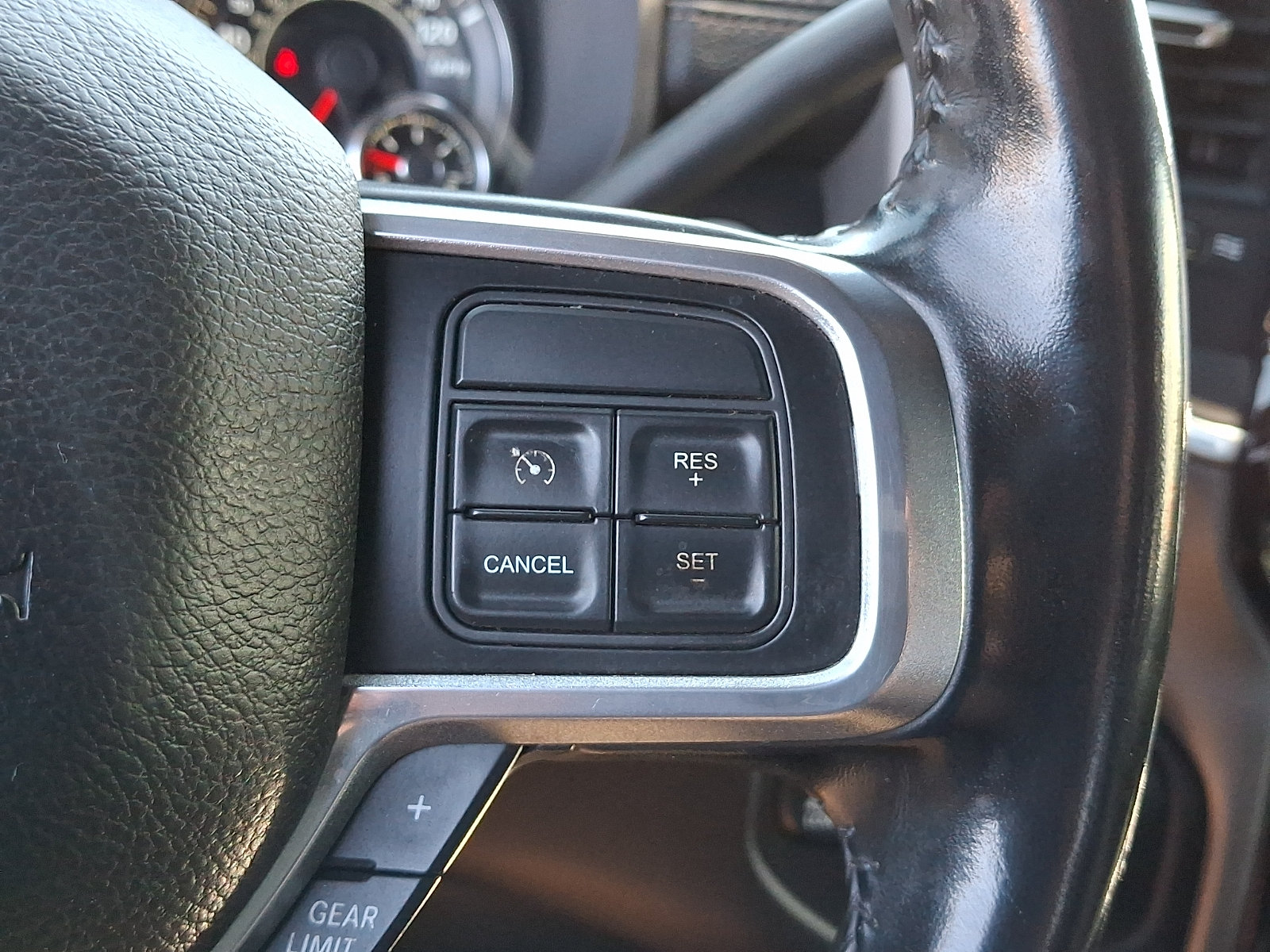 Used 2021 RAM 2500 Laramie AWD/4WD image 22