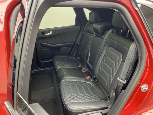 New 2024 Ford Escape SE w/ PHEV Premium Package image 12