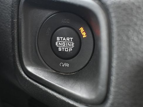 Used 2024 Jeep Wrangler Unlimited Sport AWD/4WD image 14