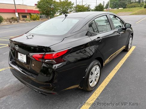 Used 2023 Nissan Versa S w/ Trunk Package FWD image 5