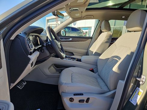 New 2026 Volkswagen Atlas SEL Premium R-Line image 14