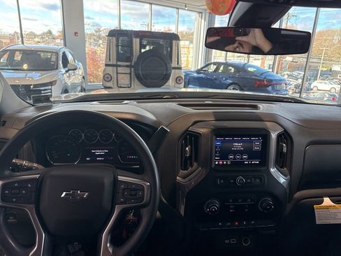 Used 2021 Chevrolet Silverado 1500 Custom w/ Rally Edition image 12