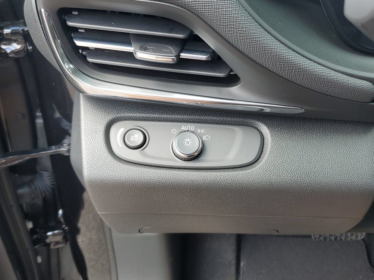 New 2026 Buick Envista Sport Touring w/ Convenience I Package FWD image 29