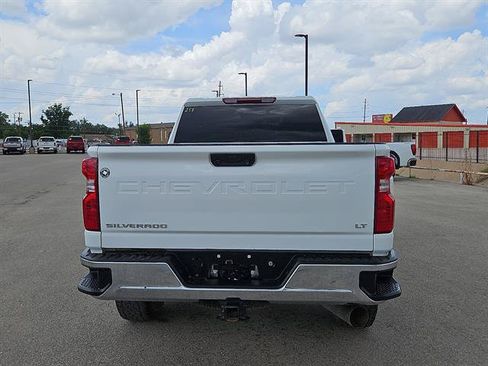 Used 2025 Chevrolet Silverado 2500 LT AWD/4WD image 4