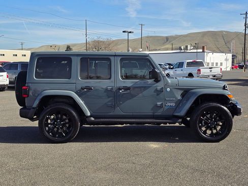 Used 2024 Jeep Wrangler Sahara w/ Safety Group image 6