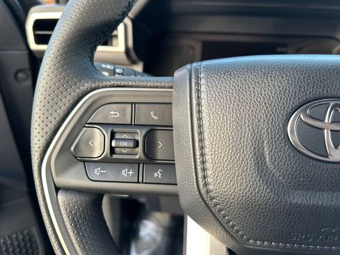 Certified 2025 Toyota 4Runner SR5 image 21