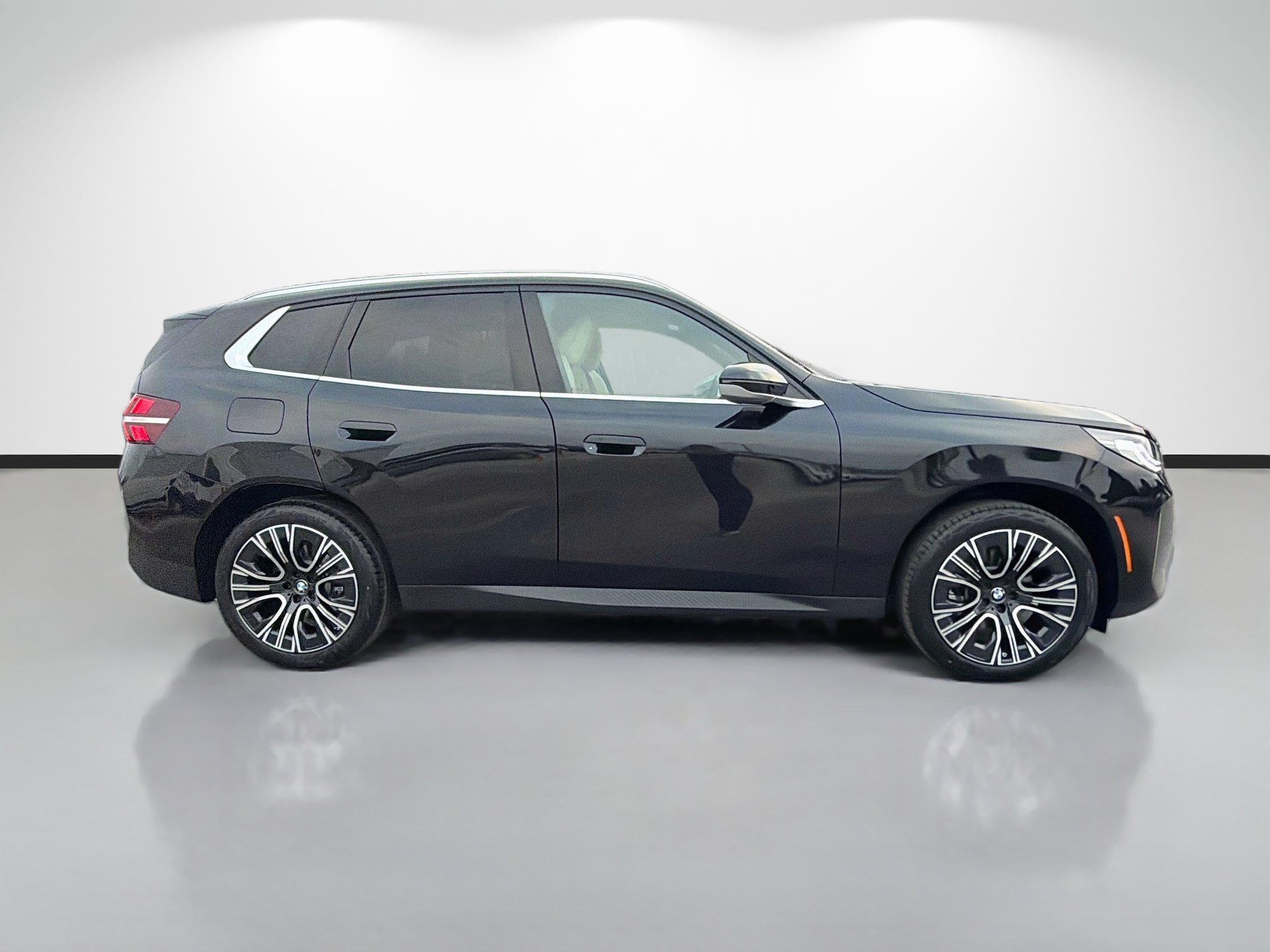 New 2026 BMW X3 xDrive30i w/ Convenience Package AWD/4WD image 2