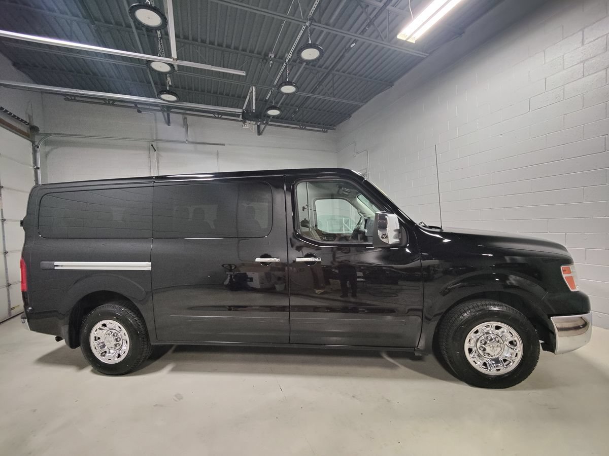 Used 2015 Nissan NV 3500 SL w/ Technology Package RWD image 5