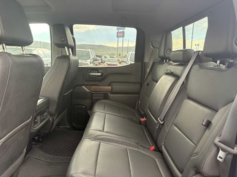 Used 2021 Chevrolet Silverado 1500 LT Trail Boss w/ Convenience Package II AWD/4WD image 11