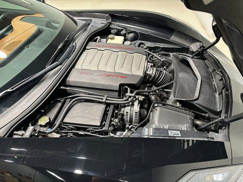 Used 2014 Chevrolet Corvette Stingray Convertible w/ 3LT Preferred Equipment Group RWD image 6