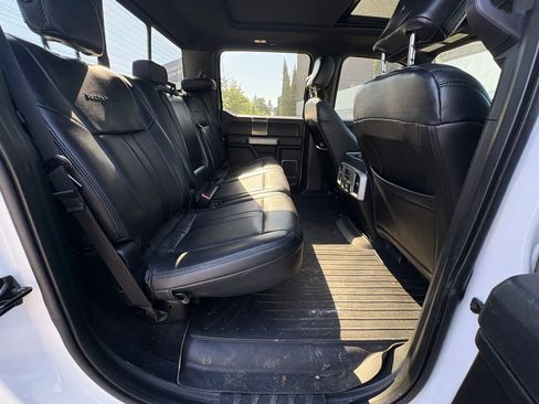 Used 2019 Ford F150 Lariat w/ Equipment Group 502A Luxury AWD/4WD image 18