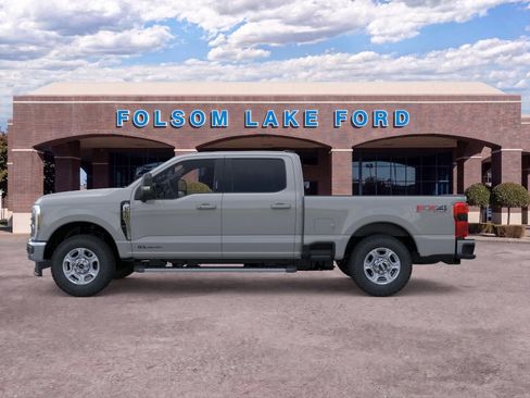New 2026 Ford F250 XLT w/ XLT Premium Package AWD/4WD image 3
