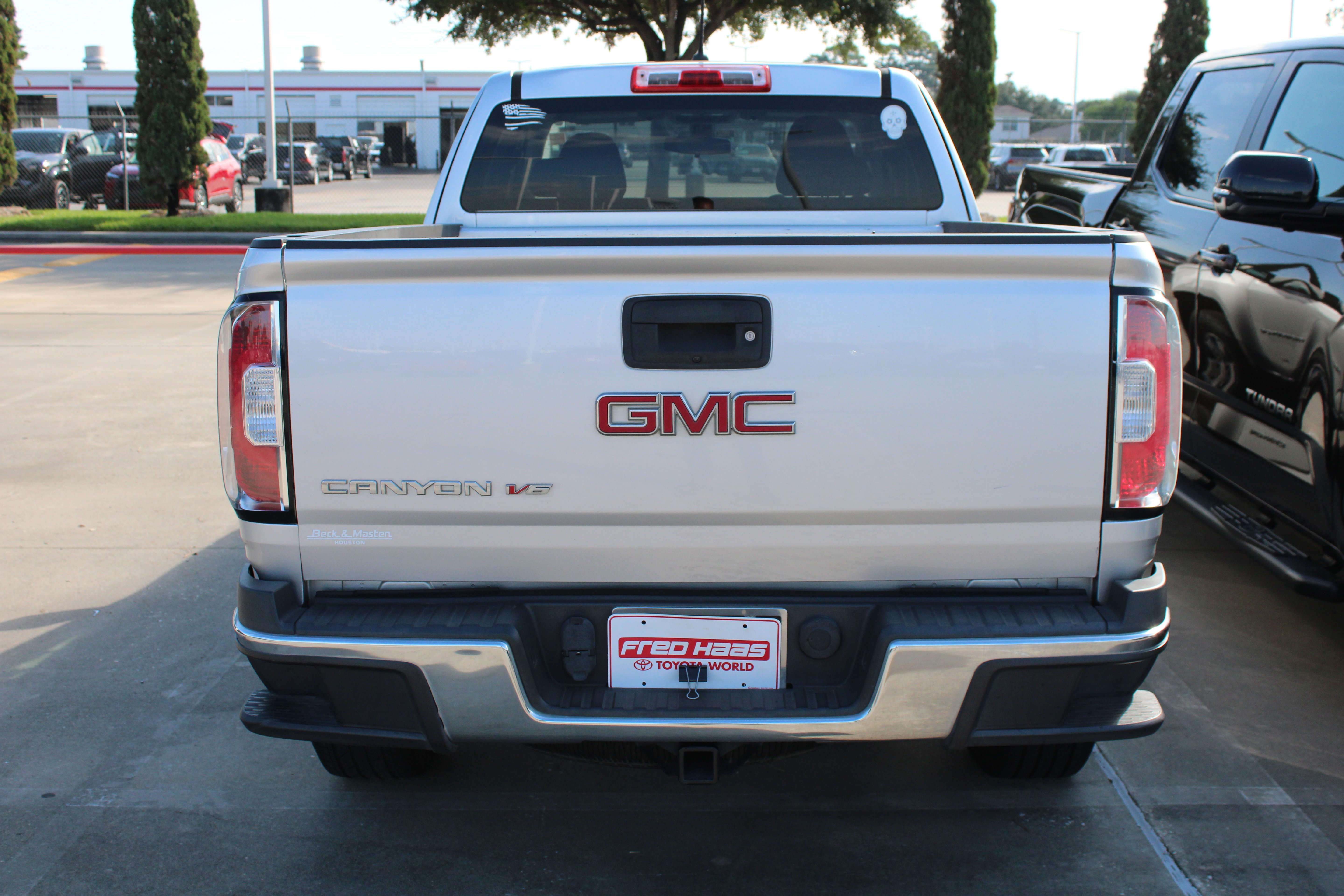 Used 2020 GMC Canyon W/T w/ Convenience Package RWD image 7