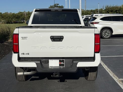 Used 2024 Toyota Tacoma SR5 image 3