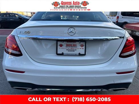 Used 2018 Mercedes-Benz E 300 image 31