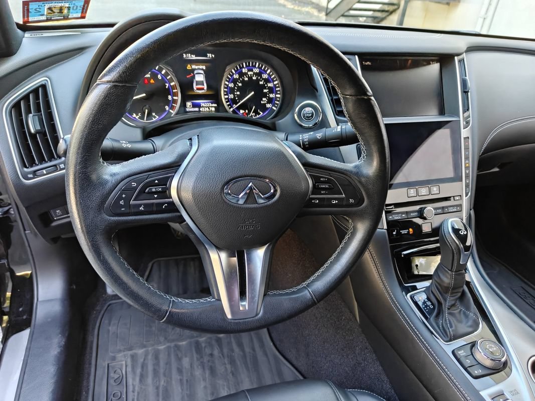 Used 2018 INFINITI Q60 3.0t Luxe w/ Sensory Package 3.0T Luxe AWD/4WD image 18