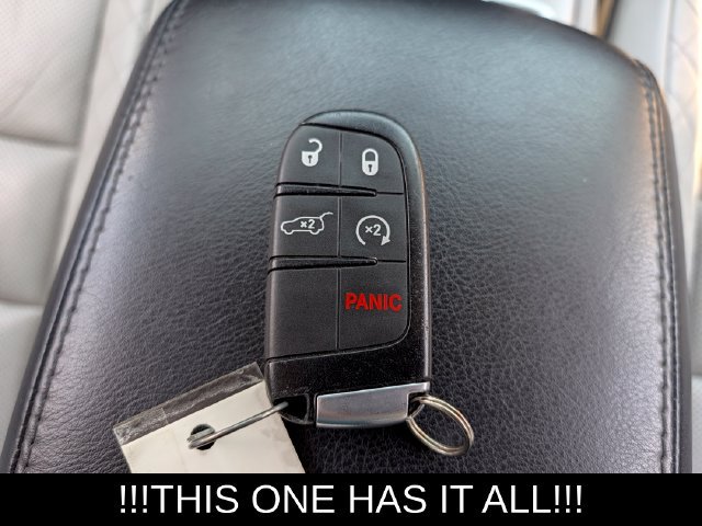 Used 2019 Jeep Grand Cherokee Summit AWD/4WD image 38
