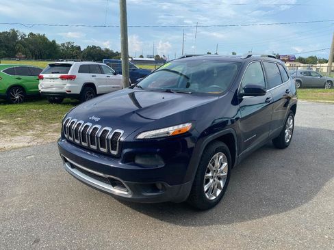 Used 2014 Jeep Cherokee Limited AWD/4WD image 2