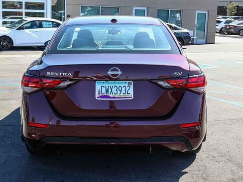 Used 2024 Nissan Sentra SV FWD image 5