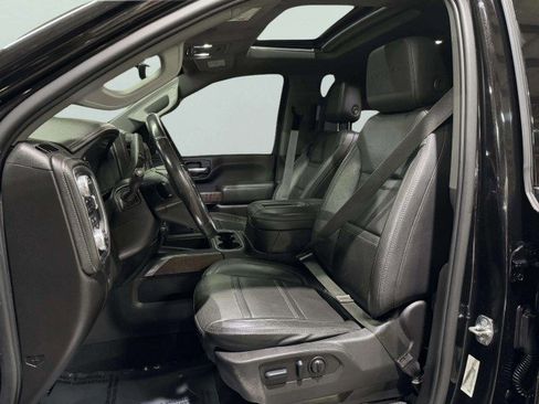 Used 2022 GMC Sierra 3500 Denali w/ Denali Ultimate Package image 14