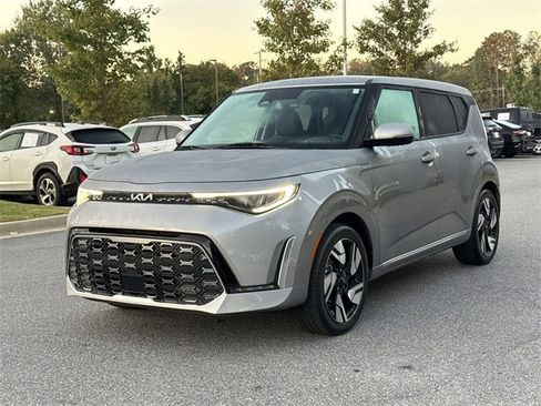 Used 2025 Kia Soul GT-Line w/ GT-Line Technology Package image 9