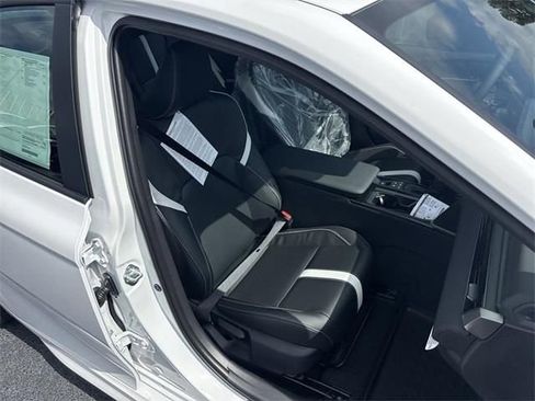 Used 2026 Toyota Camry SE image 24