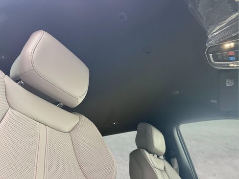 New 2026 Jeep Grand Wagoneer Limited AWD/4WD image 16