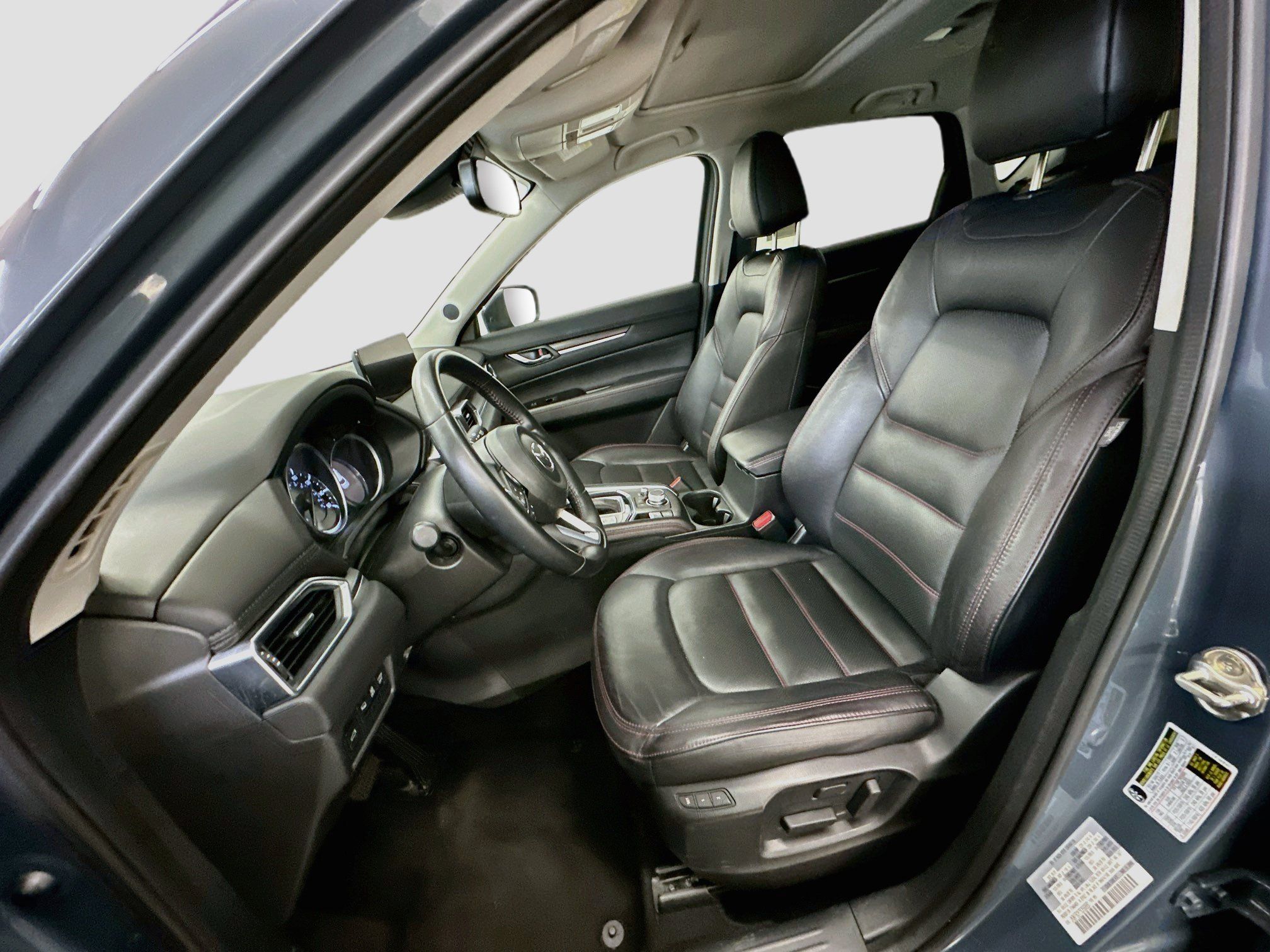 Used 2025 MAZDA CX-5 Carbon Edition AWD/4WD image 13