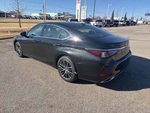 Used 2025 Lexus ES 350 w/ Premium Package image 8