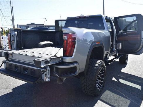 Used 2024 GMC Sierra 2500 Denali Ultimate image 34