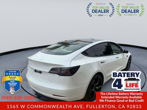 Used 2022 Tesla Model 3 Long Range AWD/4WD image 2
