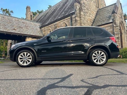 Used 2017 BMW X3 xDrive28i AWD/4WD image 3