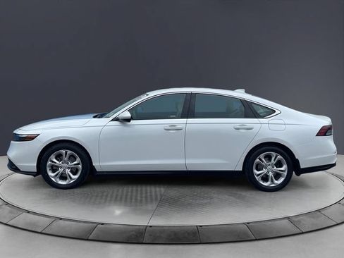 Used 2023 Honda Accord LX image 2