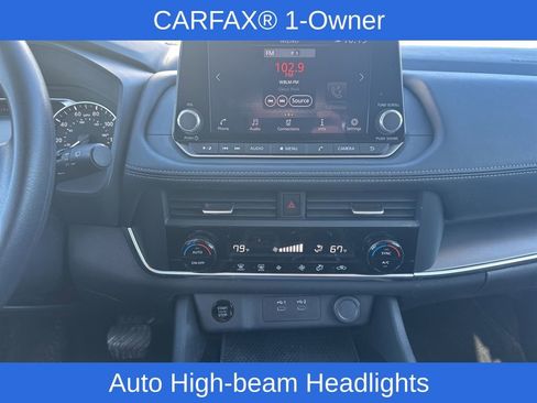 Used 2024 Nissan Rogue SV image 22