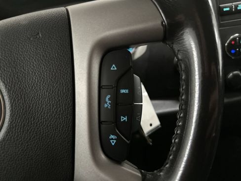 Used 2014 Chevrolet Silverado 2500 LT w/ Interior Plus Package AWD/4WD image 37
