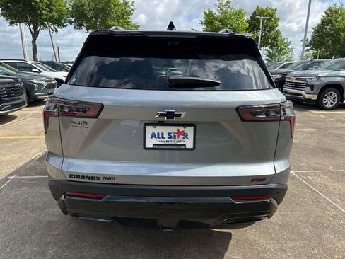 New 2026 Chevrolet Equinox RS w/ Convenience Package III AWD/4WD image 7