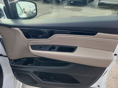 Used 2023 Honda Odyssey Elite image 31
