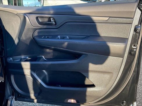 Used 2023 Honda Odyssey EX-L image 21