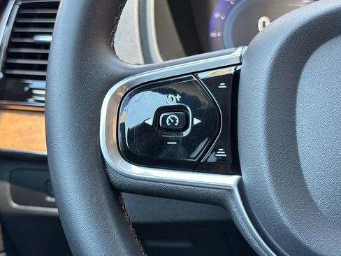 Certified 2023 Volvo XC90 T8 Plus image 30