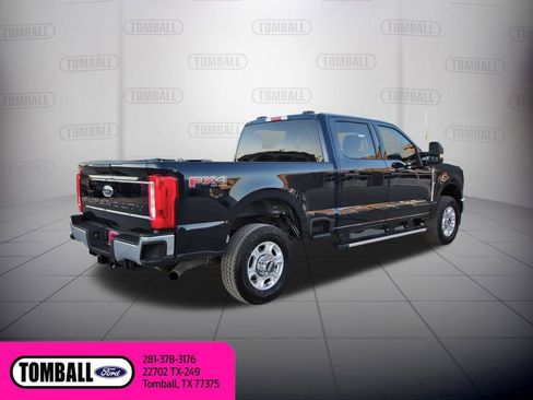 Certified 2025 Ford F250 XLT w/ FX4 Off-Road Package image 7