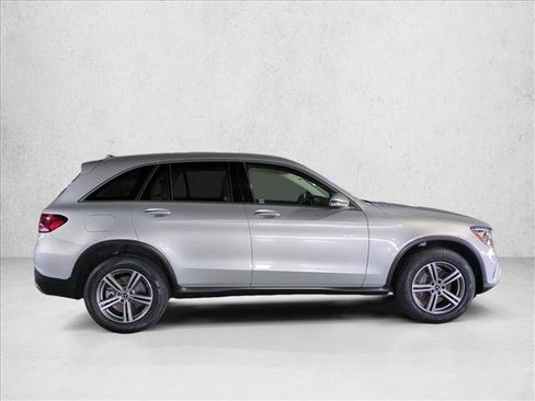 Used 2020 Mercedes-Benz GLC 300 image 4
