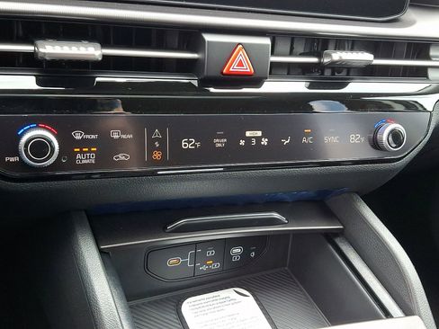 New 2026 Kia Sportage SX Prestige AWD/4WD image 16