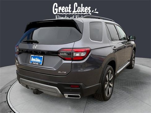Used 2023 Honda Pilot Elite image 5