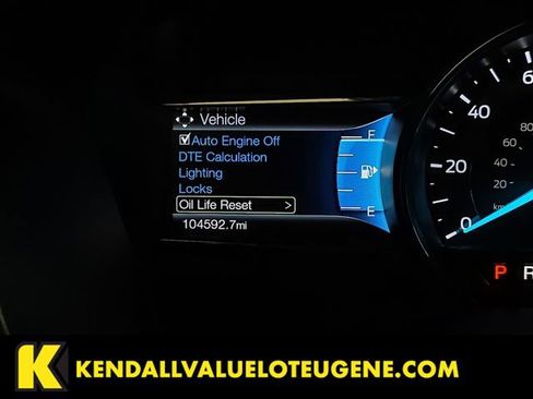 Used 2016 Ford Explorer XLT w/ Equipment Group 202A image 12