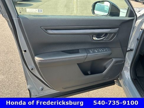 Used 2026 Honda CR-V Sport image 10