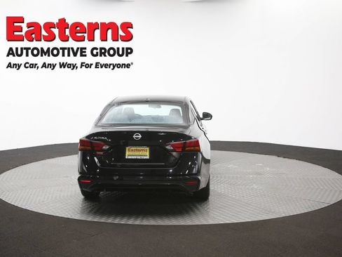 Used 2025 Nissan Altima 2.5 SV FWD image 35